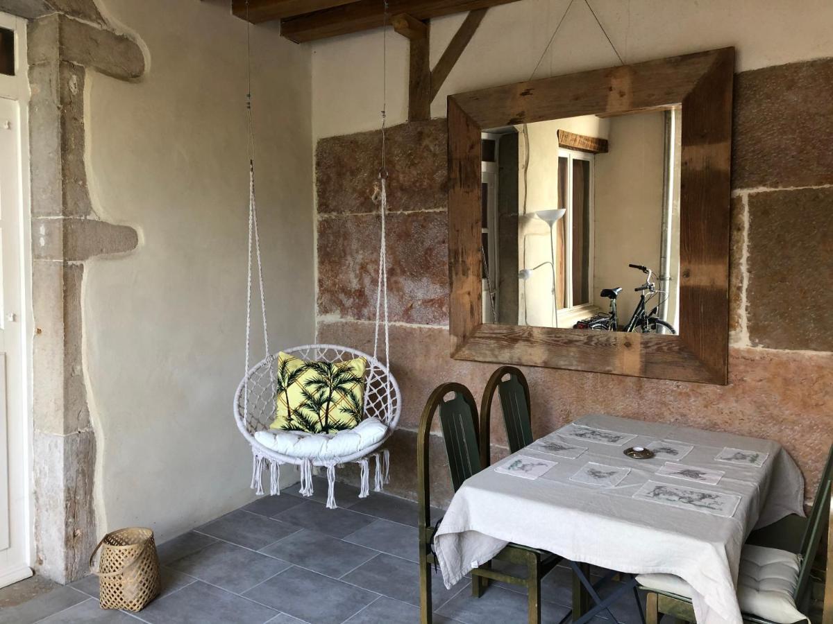 Bed and Breakfast Au Coeur De Nuits Экстерьер фото