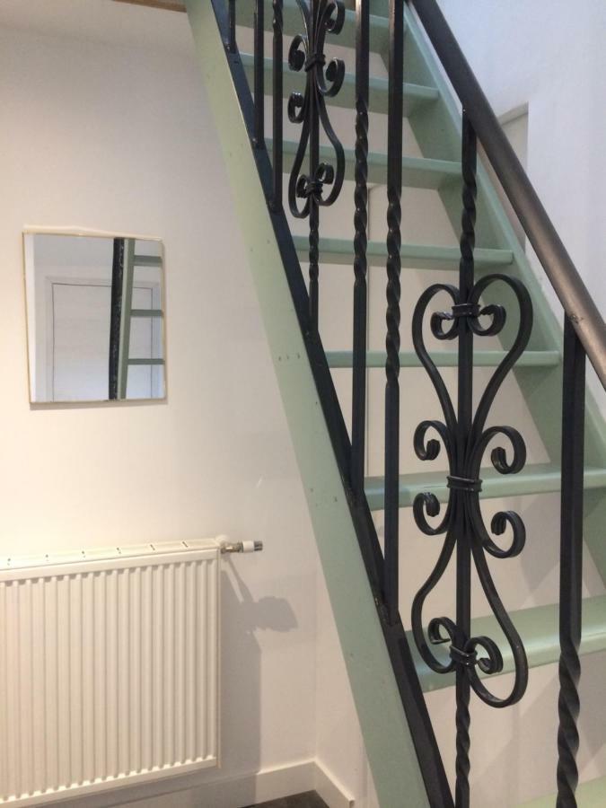 Bed and Breakfast Au Coeur De Nuits Экстерьер фото