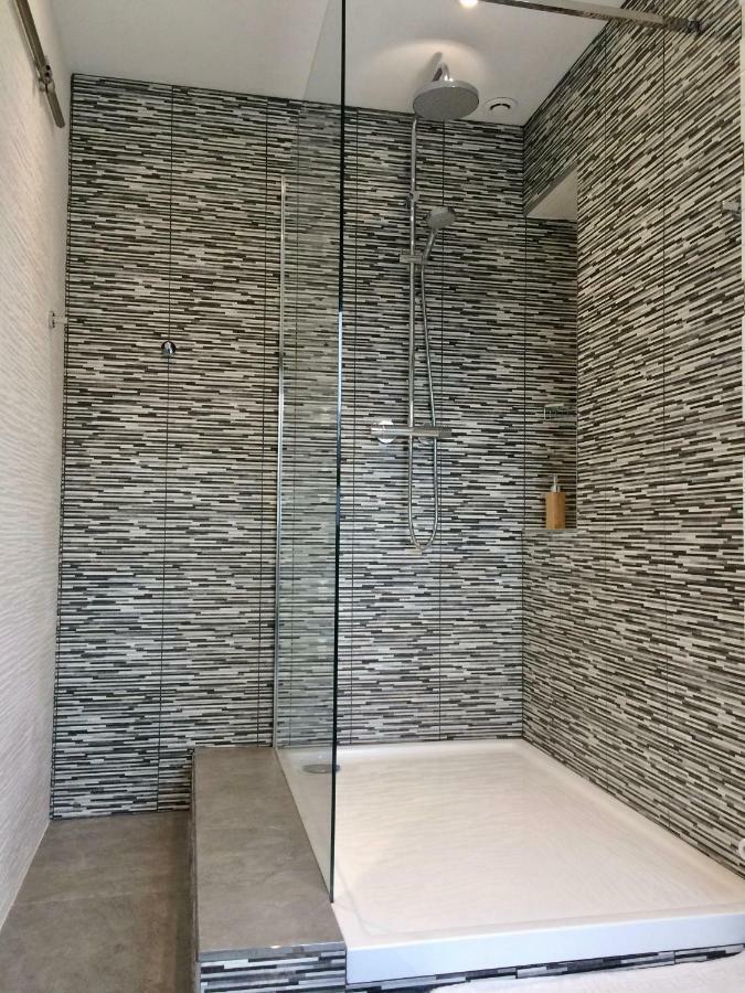 Bed and Breakfast Au Coeur De Nuits Экстерьер фото